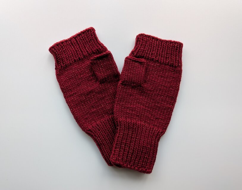 ラメ入りハンドウォーマー　ダークチェリー　金ラメ