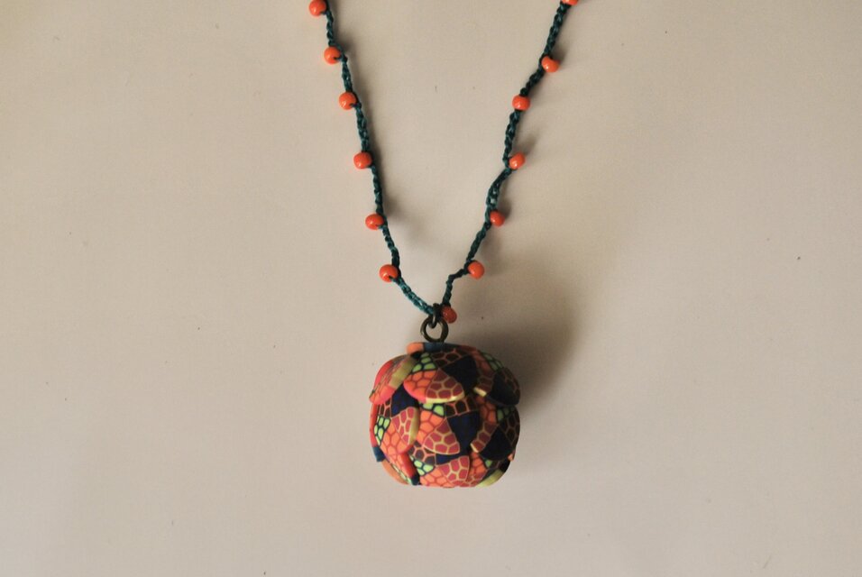 粒つぶビーズのぶつぶつネックレス　04 orange pink navy cha Kimidori