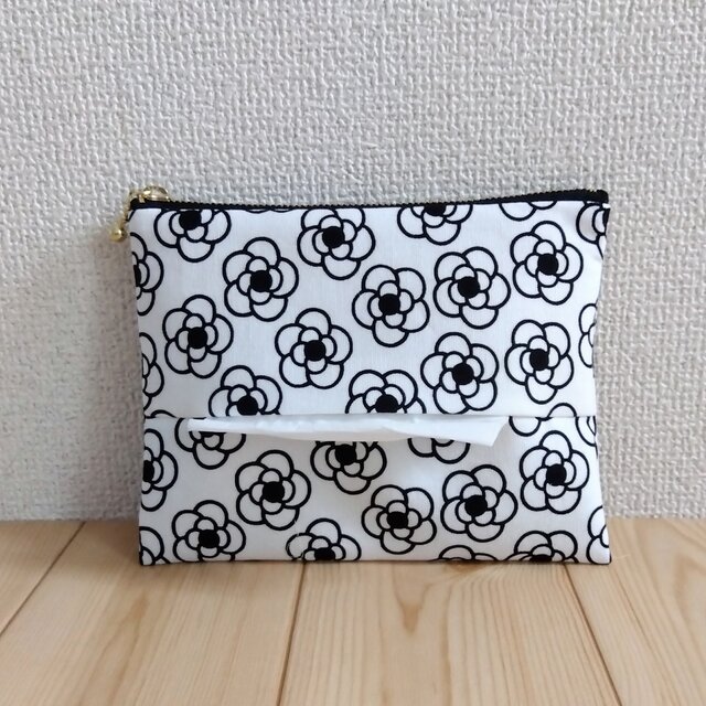 大きめポケットティッシュケース付きポーチ フラット 16cm 内ポケット