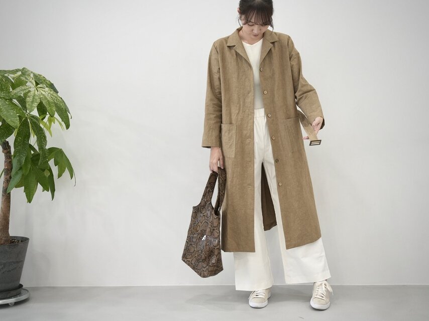 大人のための軽いナチュラルロングコート｜綿麻ウェザークロス｜カーキ