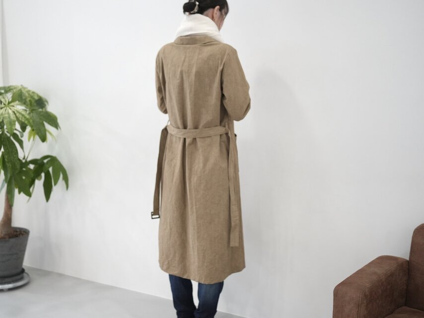 大人のための軽いナチュラルロングコート｜綿麻ウェザークロス｜カーキ