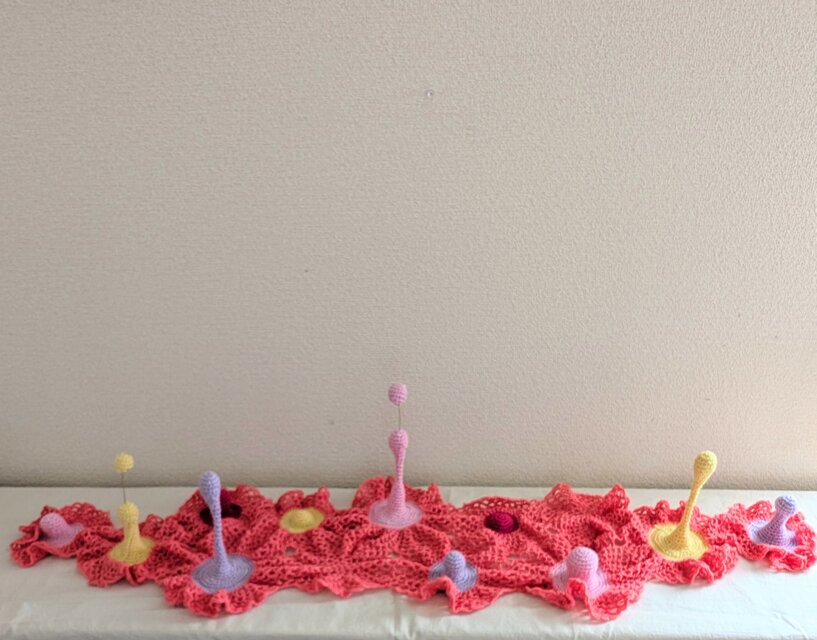 210.カラフル毛糸の立体オブジェ