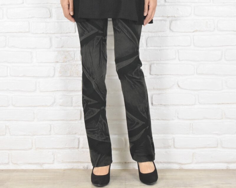 驚きの穿き心地！レアな手染めストレートストレッチロングパンツ　＜ウォッシュ＞　大きいサイズあり