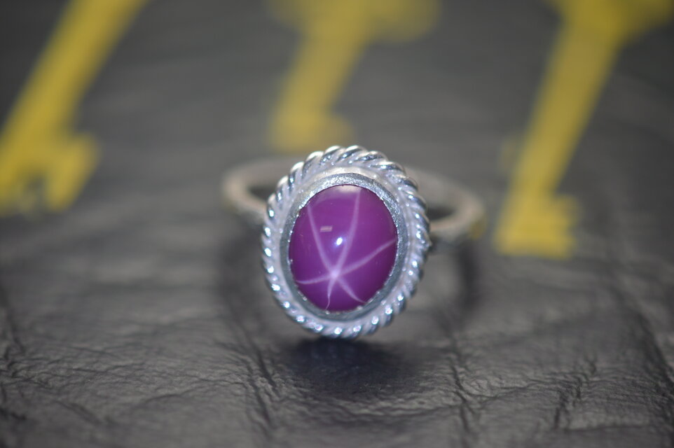 ロープ　リング　シルバー925　シンセティックスタールビー　3.43ct