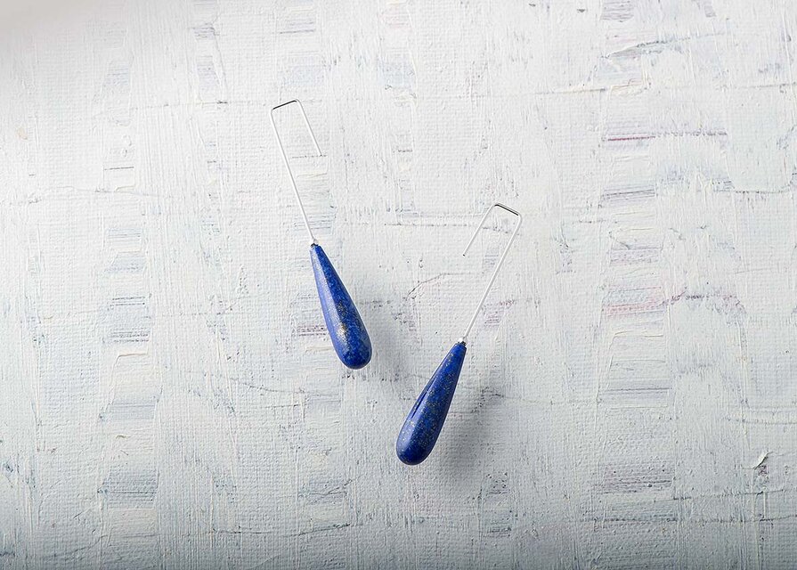 Crochet(クロシェ）夜空なラピスラズリピアス　ロジウムコーティング