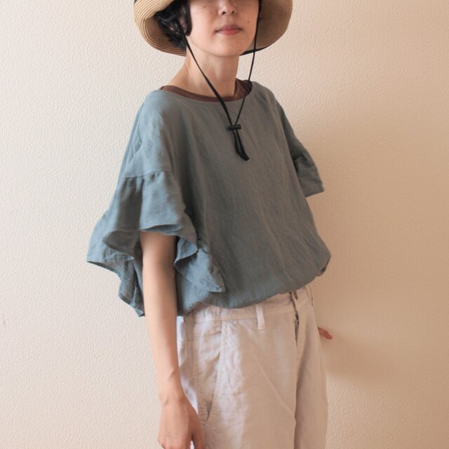 LINEN フリルスリーブブラウス *サックス* size FREE