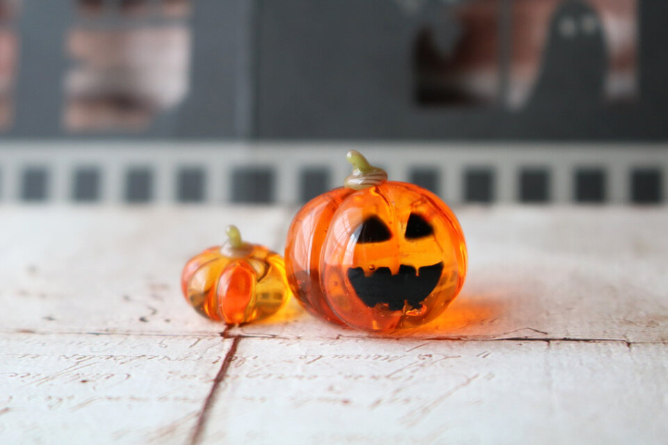 ガラスのハロウィン ミニチュアジャックオランタン（ビビッドオレンジ