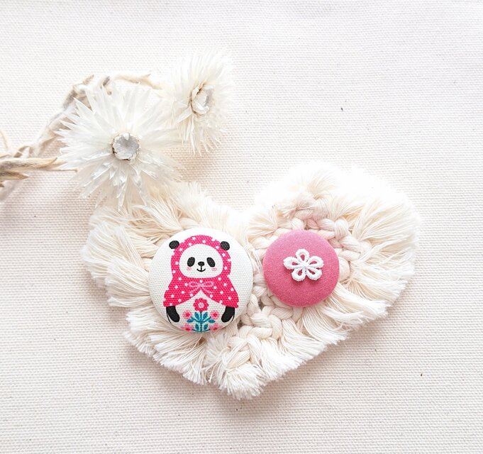 ★くるみボタンブローチ★