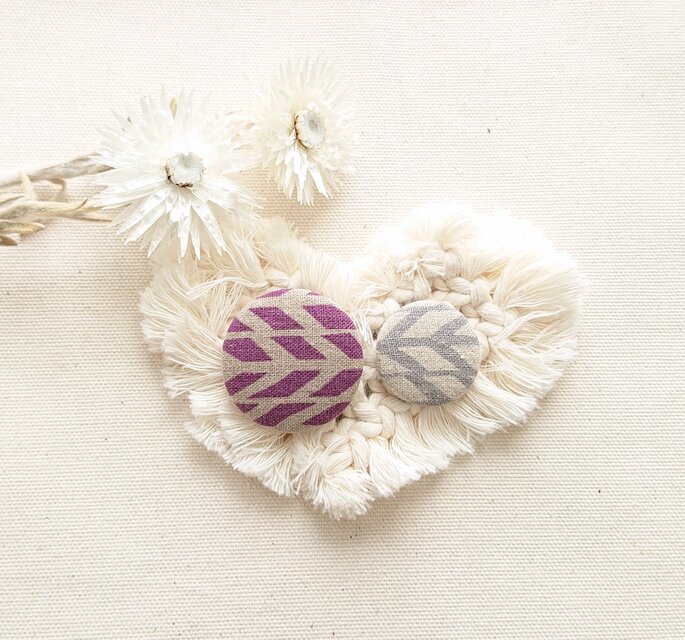 ★くるみボタンブローチ★