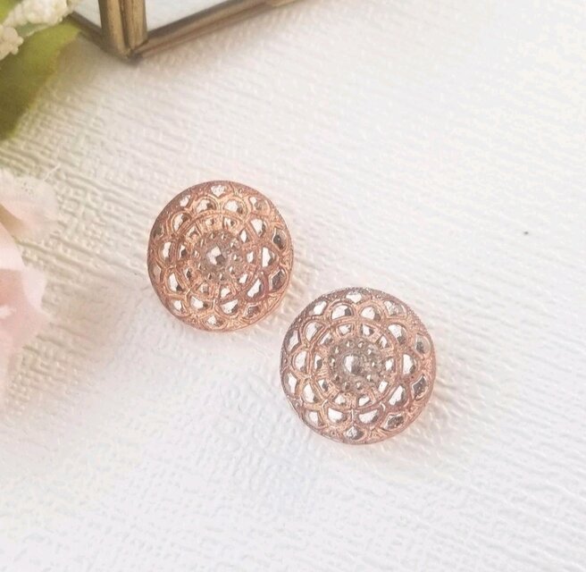 いとうゆ　アンティークボタン　チェコガラス　サージカルステンレスピアス いとうゆ様専用 アンティークボタン チェコガラス サージカル