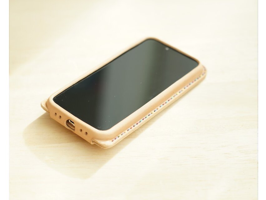 iPhone15Pro・iPhone15ProMAX カバー ケース　手縫い　本革　栃木レザー【名入れ無料・選べる革とステッチ】