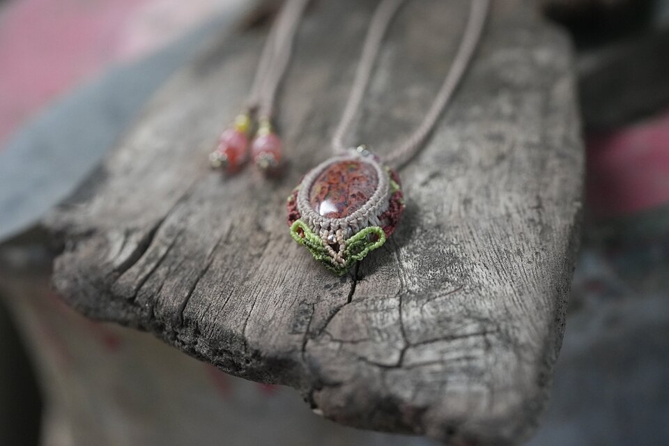 キノコの森☆カンテラオパール マクラメネックレス2112 | iichi 日々の