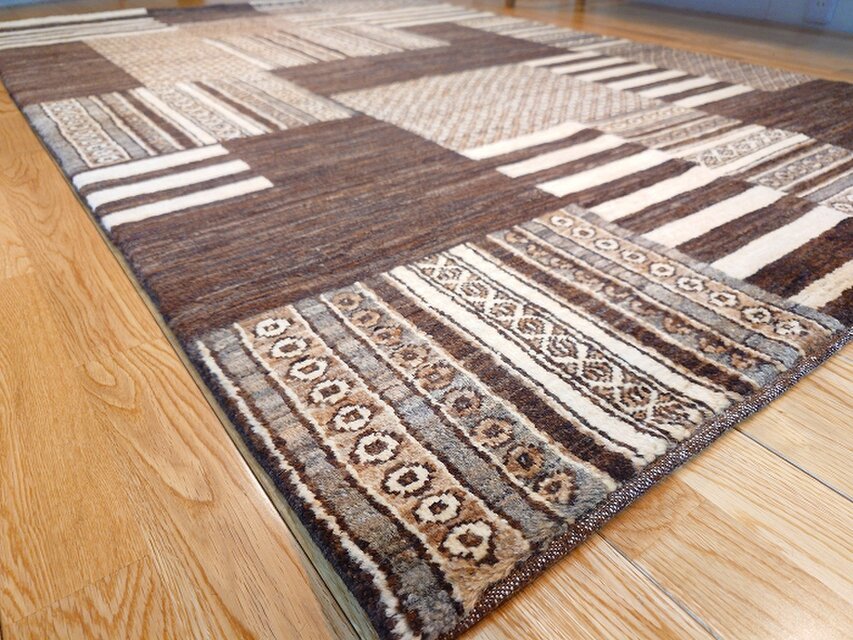 夏は涼しく冬は暖かい オールシーズン天然無染ラグ 肌ざわり最高