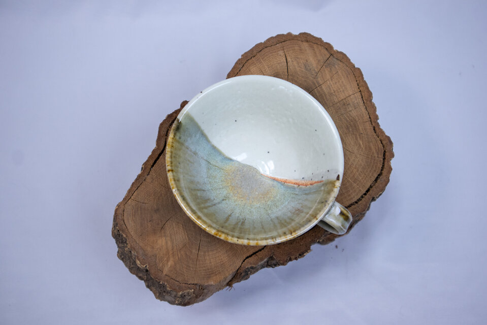 黄金窯変25 掛け分けティーカップ