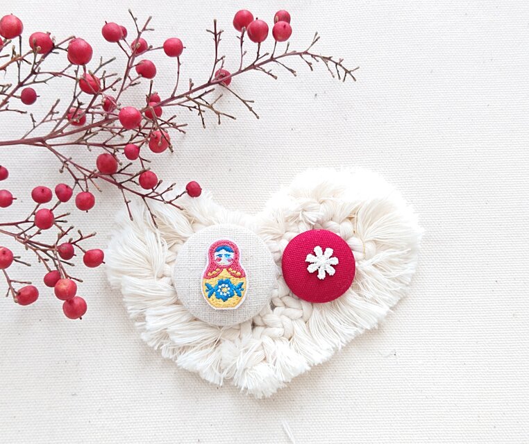 ★くるみボタンブローチ★