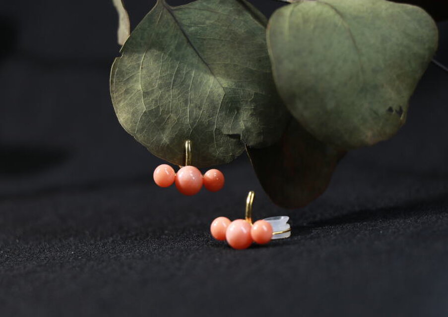 オレンジカラー・珊瑚の3連イヤリング（SV925） | iichi 日々の暮らし