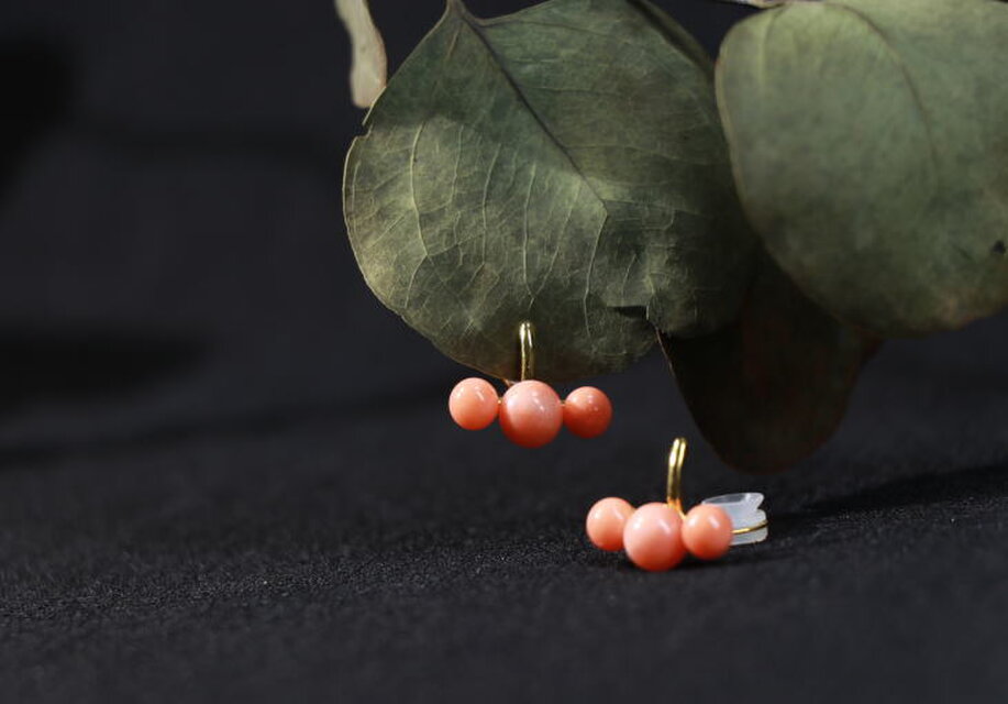 オレンジカラー・珊瑚の3連イヤリング（SV925） | iichi 日々の暮らし