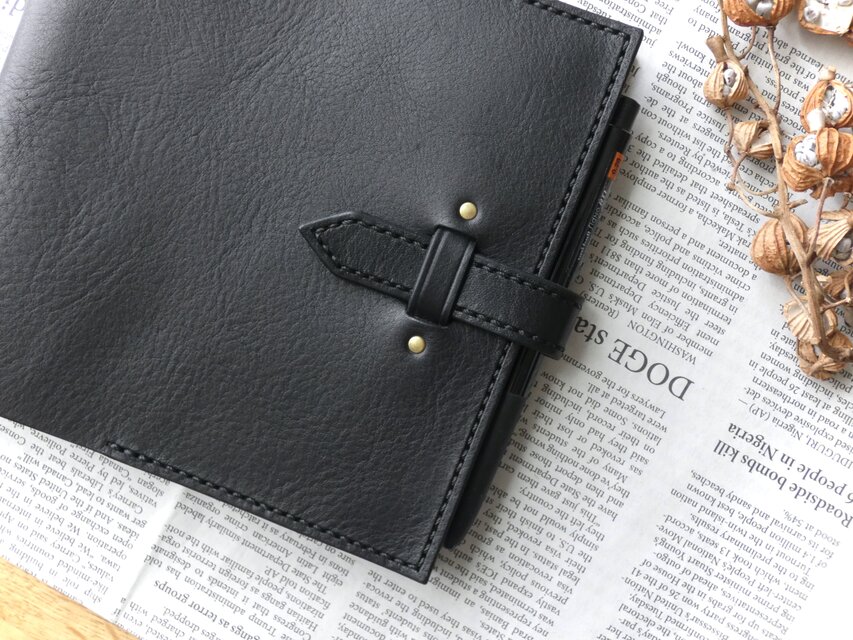 クオバディス／エグゼクティブノート／手帳カバー／イタリア革／黒