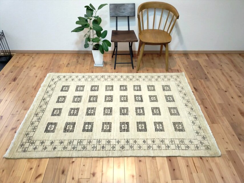 ウールギャベ 手織り 120×180cm センターラグサイズ 新品未使用 ギャッベ ラグ ギャベ じゅうたん 防炎 カーペット 手織り 120