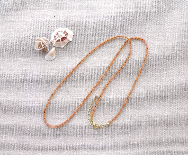 ＊小粒チェコビーズのシンプルネックレス＊６３ｃｍ～＊