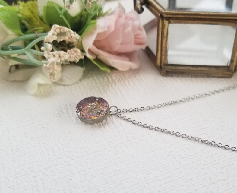 パープル フラワーモチーフ チェコガラスボタン ネックレス cn0606