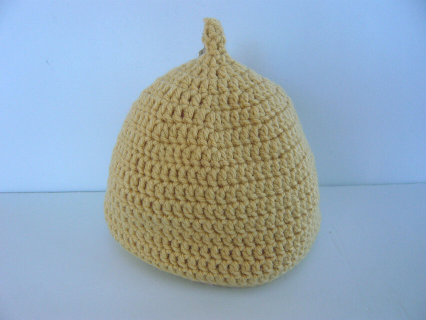 草木染毛糸のどんぐり帽子　ベビー用　ズミ染め