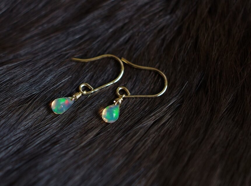 【Bさまご依頼】K14GF プレシャスオパールnano-bit フックピアス