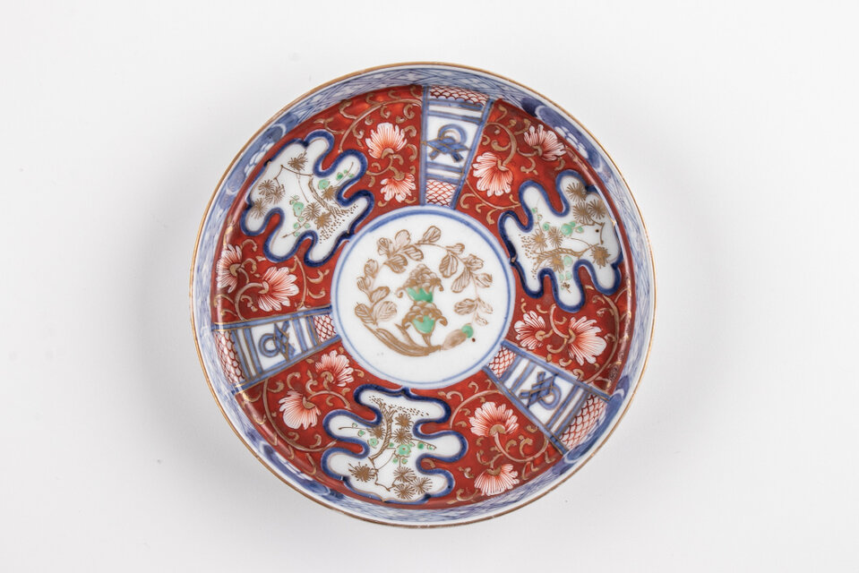 大聖寺伊万里 金襴手唐華文四寸皿 明治時代 E1393B 個体C