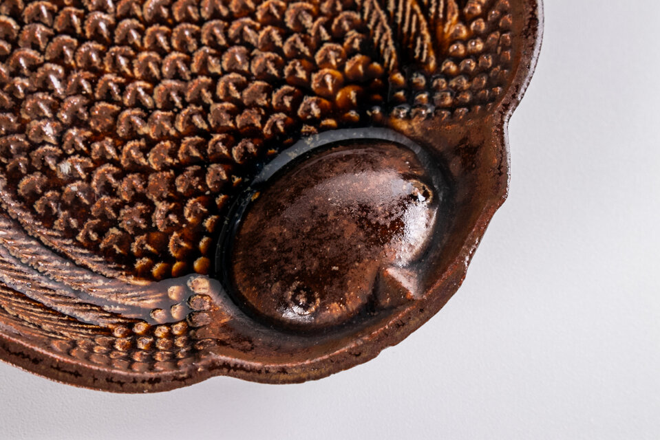 -74//z5　福良雀　飴釉薬　豆皿 74//z5 福良雀 飴釉薬 豆皿