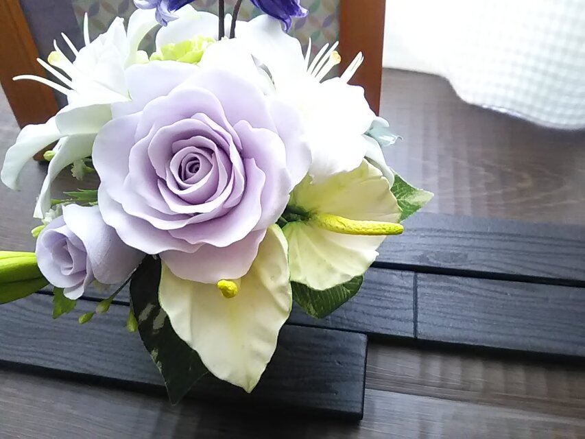 ❁クレイフラワーのお供え花・洋風仏花【尚】お悔やみ・ご霊前・ご仏前