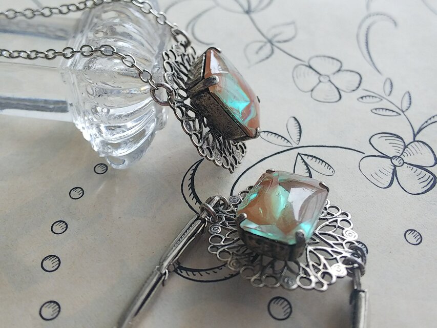 サフィレット（オクタゴン18×13㎜）アンティークSilverフィリグリー