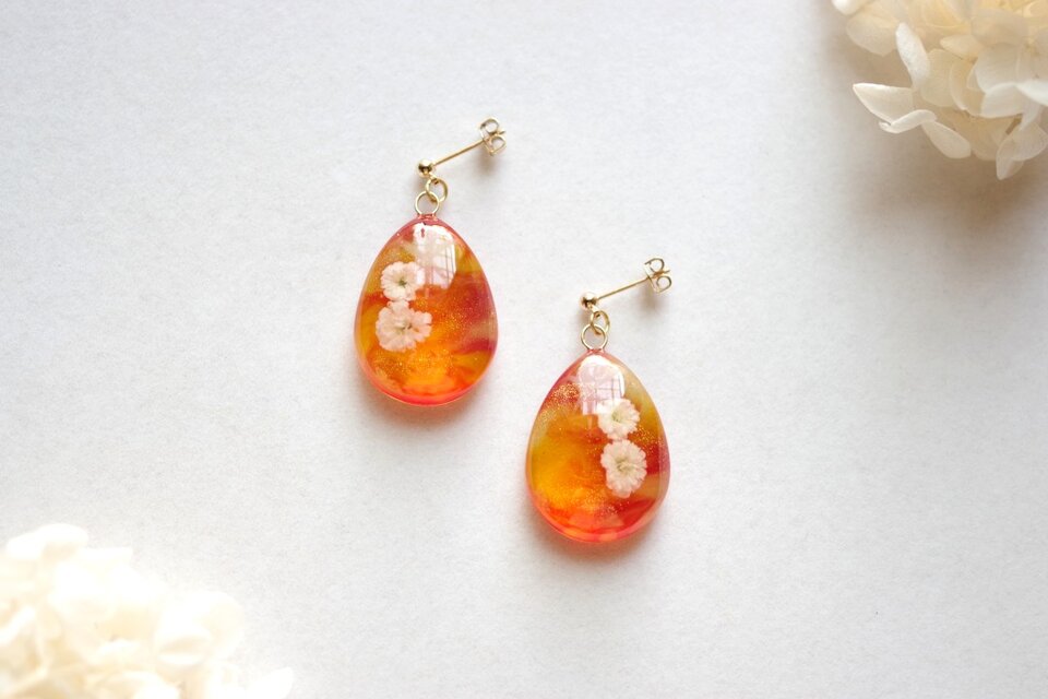 レジンアート　ドロップピアス〈落日の輝き〉