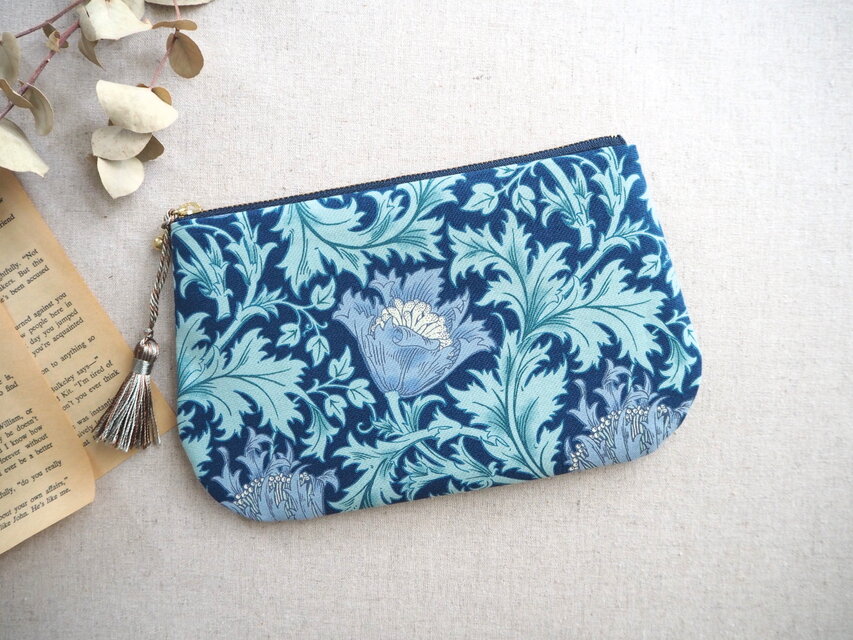 ラウンドポーチ 「Anemone」　ネイビー