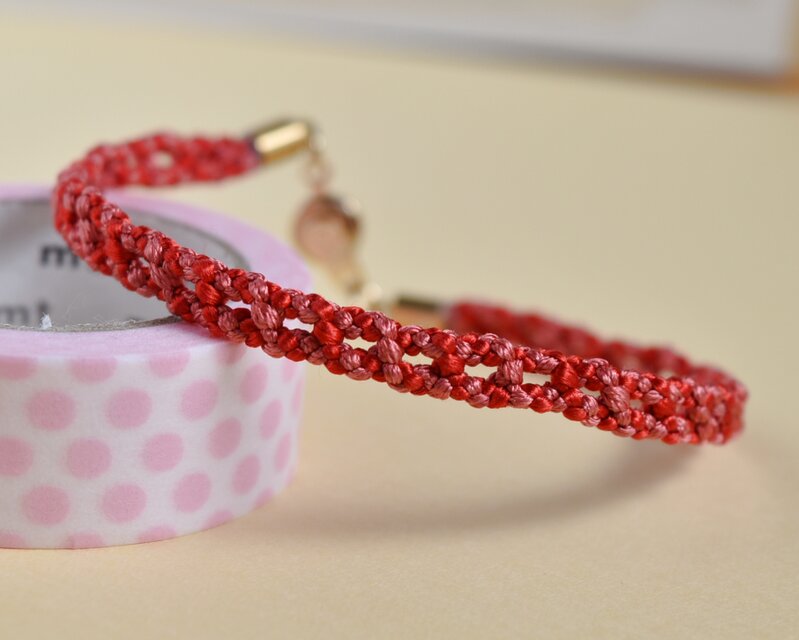 組紐「赤とピンクのコスモス畑」ブレスレット（No.25AW-0920）