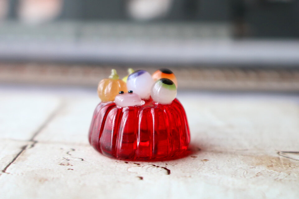 アップルパイ　ガラス細工　ミニチュア ガラスのミニチュア ハロウィンゼリー ☆ガラスのミニチュア洋菓子店