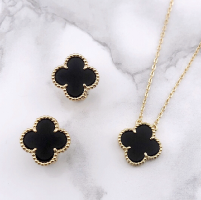 お得セット クローバー ネックレス&ピアス 15mm（オニキス）【高品質！送料無料！当日発送！】