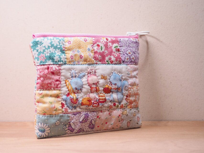 パッチワークキルト アニマル ポーチ | iichi 日々の暮らしを心地よく