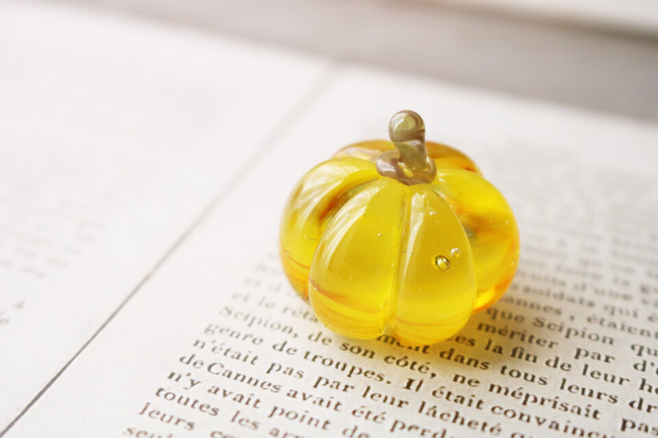 ガラスのハロウィン・ガラスのかぼちゃ ミニチュア5点セット | iichi