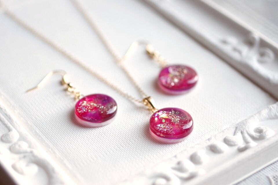リリィ様おまとめ。レジン ペンダント リリィ様おまとめ。レジン ペンダント