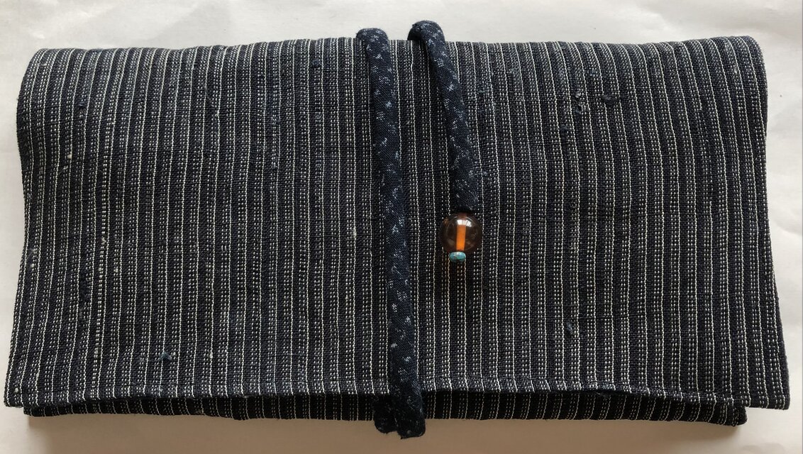 ８４２９　麻の着物で作った和風財布・ポーチ