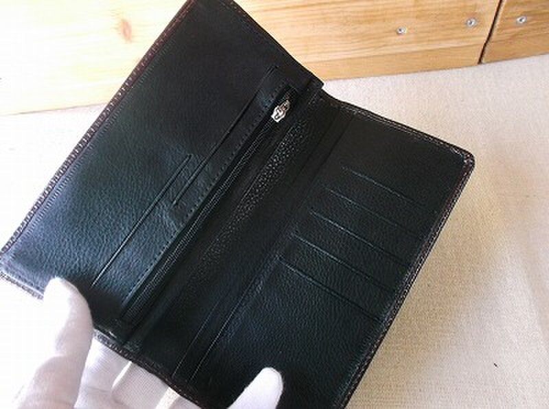 L型ファスナータイプのロングウォレット　牛革　刻印＆拭き染め L型ファスナータイプのロングウォレット 牛革 刻印＆拭き染め 藍