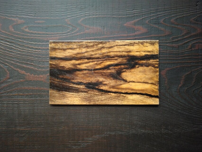 黒柿のプレート　〜木皿・菓子器・ディスプレイなどに