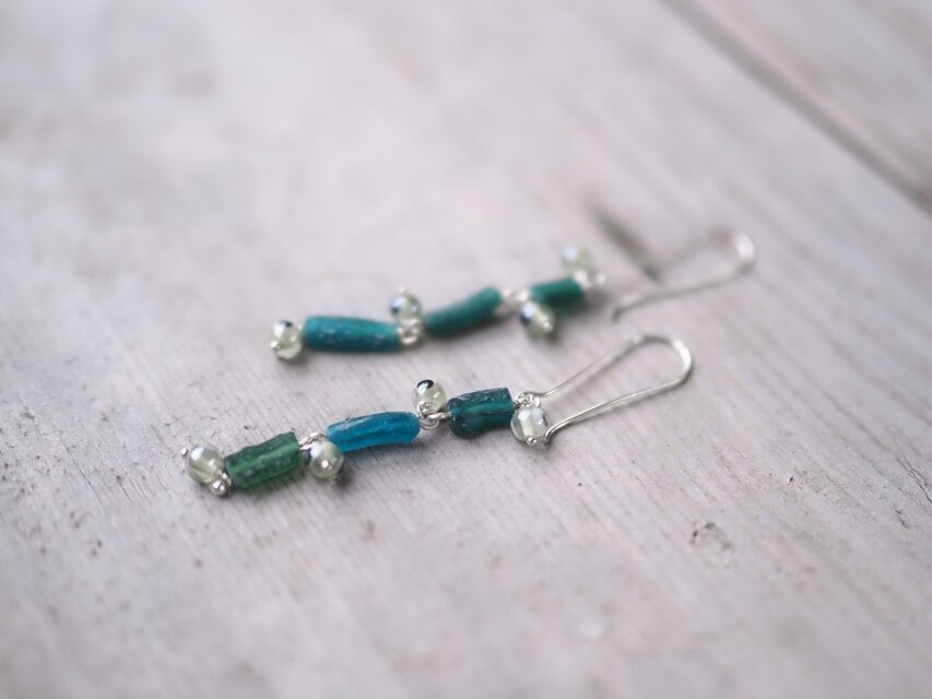 -Roman grass・Eye beads- long hooks