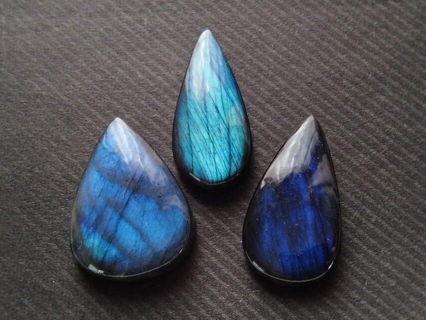 ラブラドライト 3個セット　ルース 30