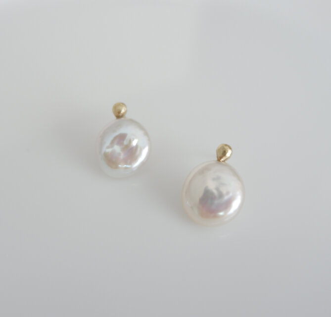 パールとゴールドのピアス K10