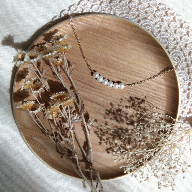 14kgf うるつや６連淡水パールのネックレス