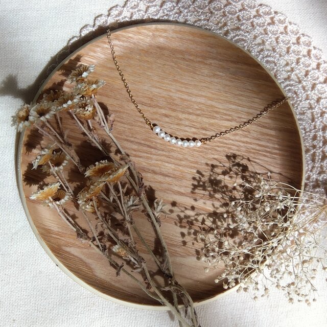 14kgf ８連小粒淡水パールのネックレス