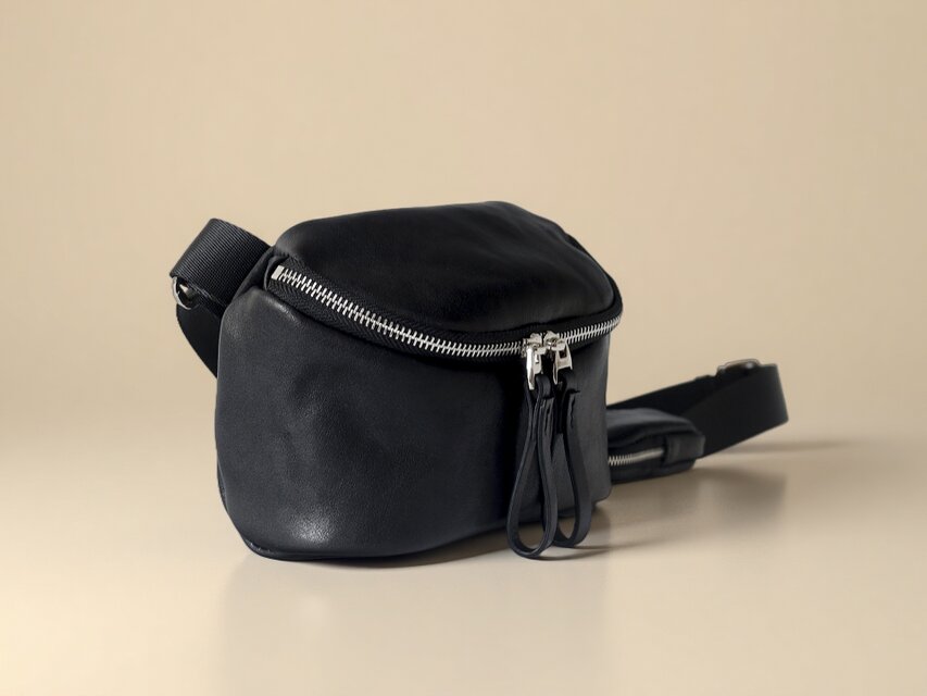 本革 ナッパレザー ボディバッグ ミニショルダー ブラック 男女兼用