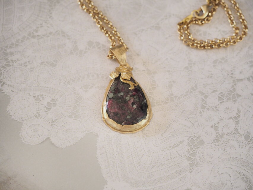 蔦の絡まる家　ユーディアライト