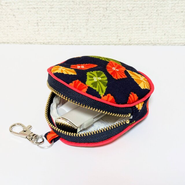 着物リメイク ちっちゃなまあるいポーチ | iichi 日々の暮らしを
